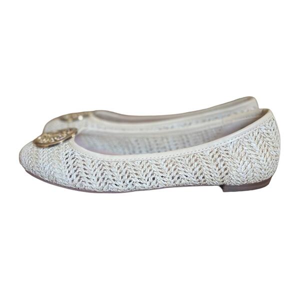 Nanette Lepore Ballet Flats Womens 6 HAYA Weaved Gold Emblem Slip On Shoes Cream - Picture 3 of 10